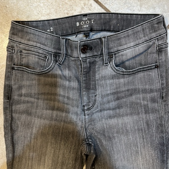 White House Black Market Gray High Rise Boot Crop Jeans 2 Sequin Trim - Picture 4 of 8